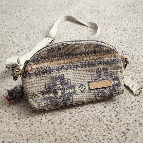 Pendleton Purse - Picture 1 of 11